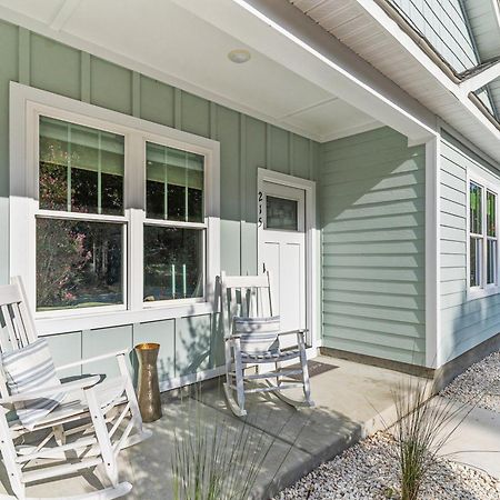 Pawsitive Island Escape Villa Oak Island Luaran gambar