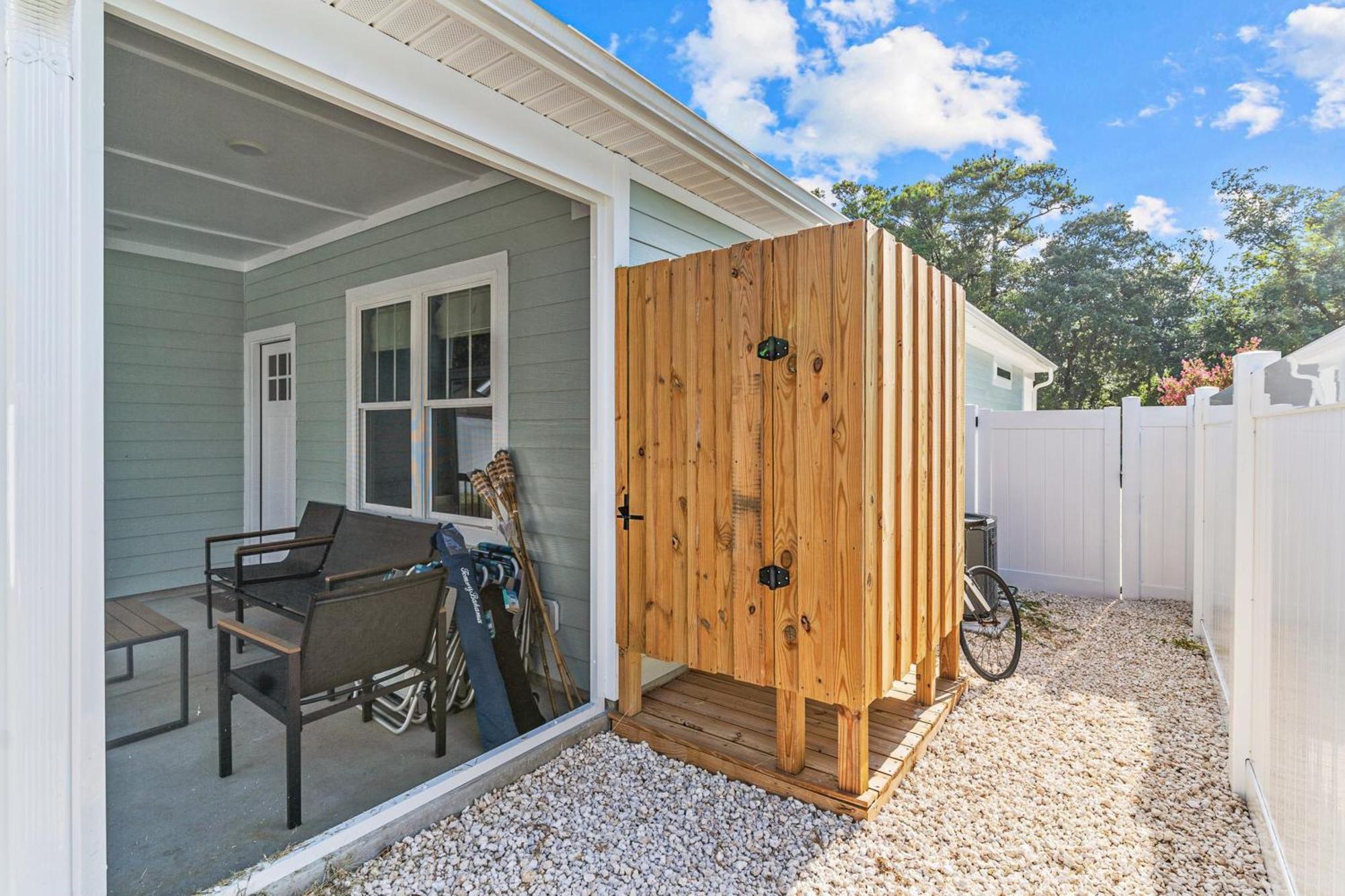 Pawsitive Island Escape Villa Oak Island Luaran gambar